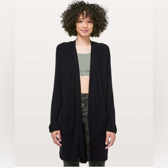 Lululemon still at ease cardigan wrap Cashlu 8 NWT - Picture 2 of 7